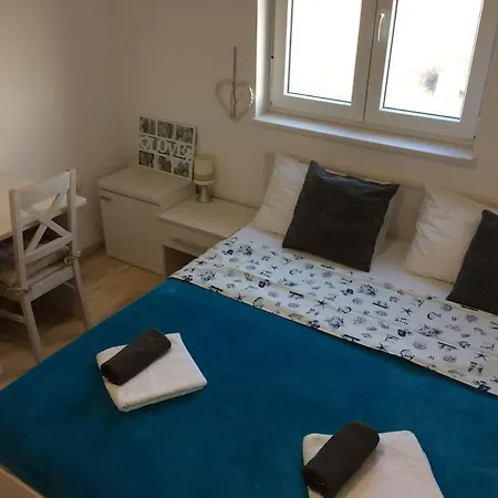 Liam Apartment *